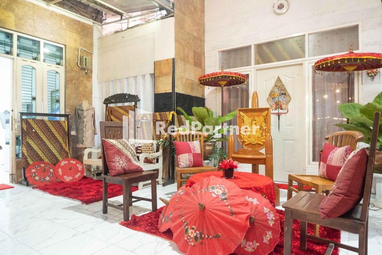 เฮาส์ ออฟ จอย โซปาลัน Hotel Kalasan ภายนอก รูปภาพ